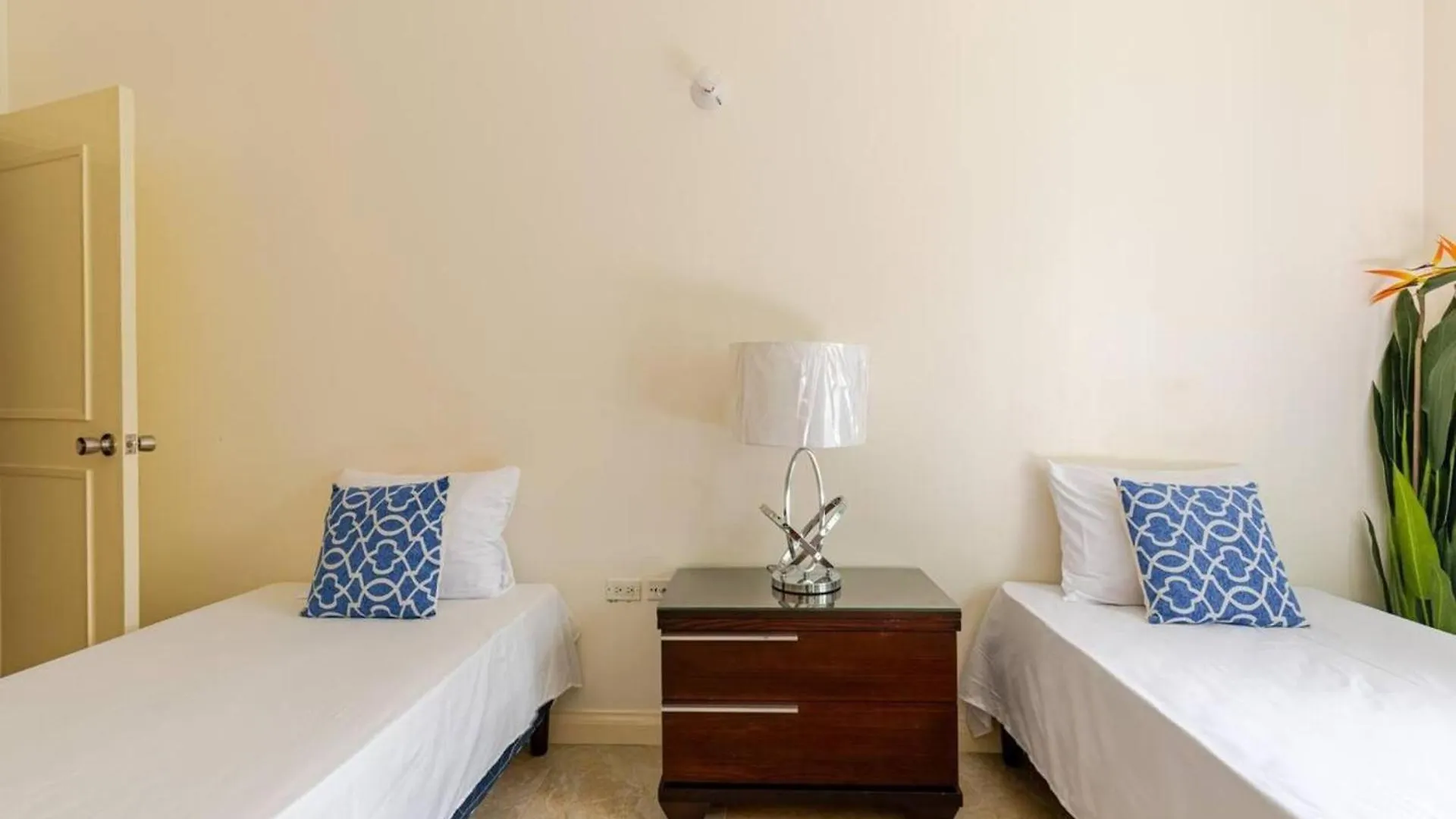 Luxury 2 Bedroom Jamaican Townhouse Ocho Rios Jamaica