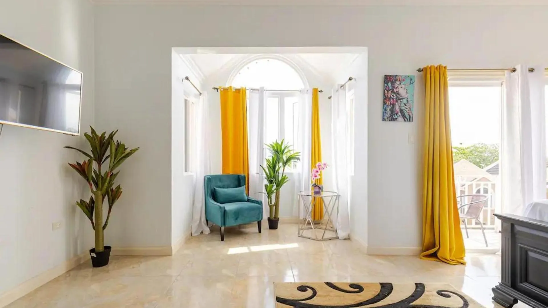 Luxury 2 Bedroom Jamaican Townhouse Ocho Rios Apartment