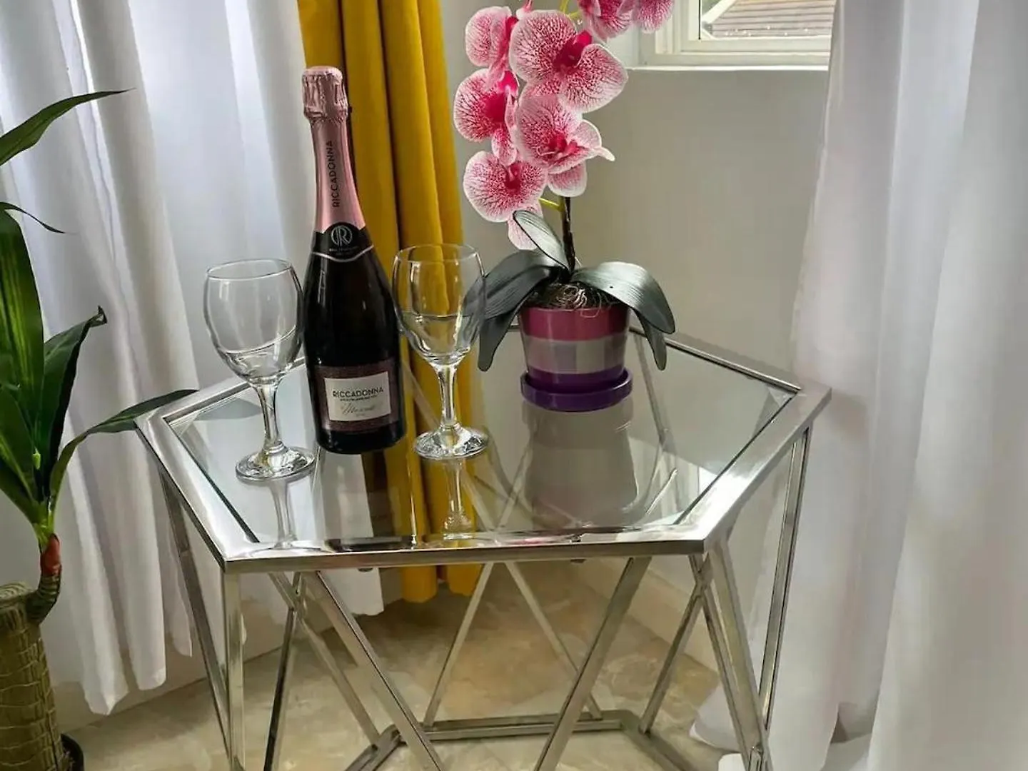 Luxury 2 Bedroom Jamaican Townhouse Ocho Rios Apartment